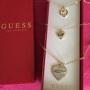 New gorgeous guess three layer necklace